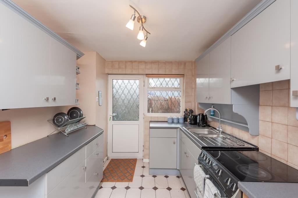 Leed City Centre - Armley Wortley Leeds  Dış mekan fotoğraf
