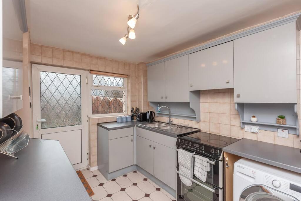 Leed City Centre - Armley Wortley Leeds  Dış mekan fotoğraf