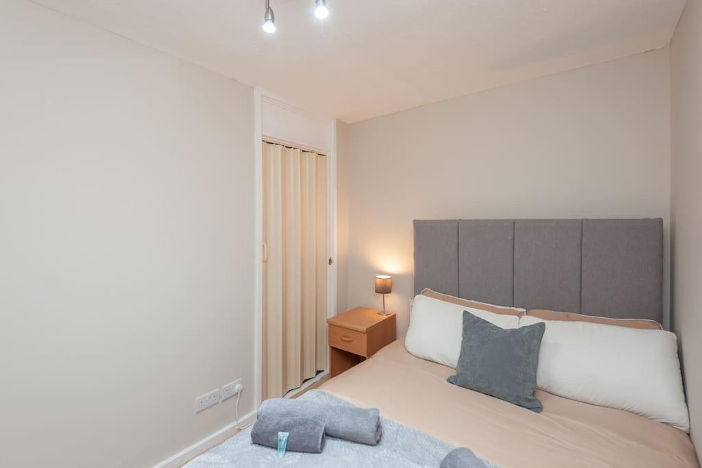 Leed City Centre - Armley Wortley Leeds  Dış mekan fotoğraf